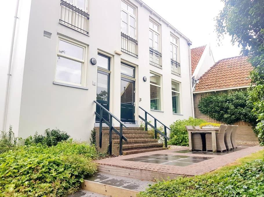 In The Old City Centre Of Edam, Unique Apartment. Zewnętrze zdjęcie